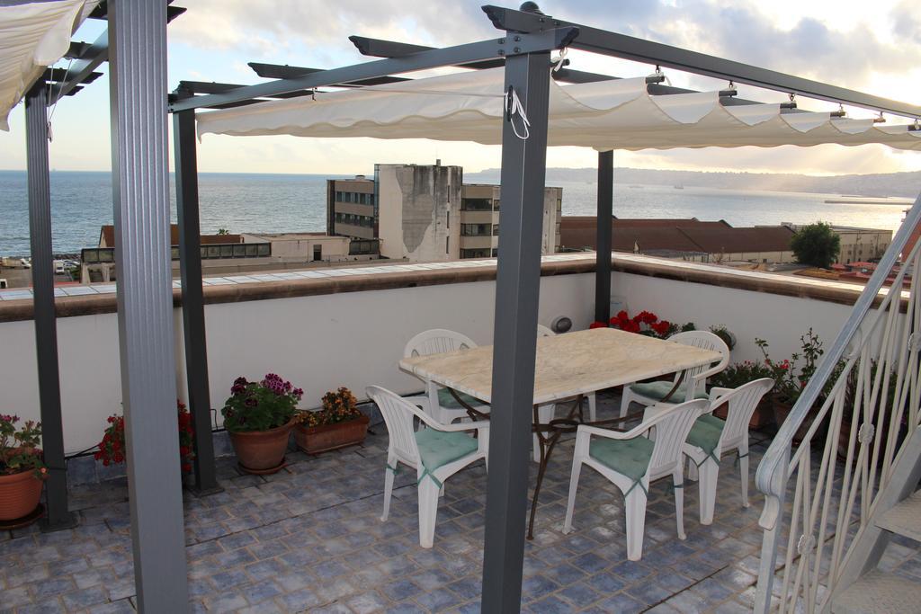 Attico Blu Apartment Napoli Exterior foto